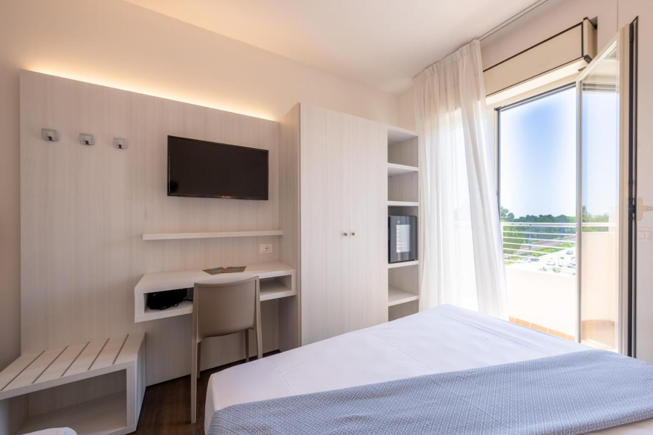 Corfù Hotel 3*